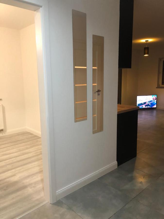 Apartament Jana Pawla Nowy Sącz エクステリア 写真