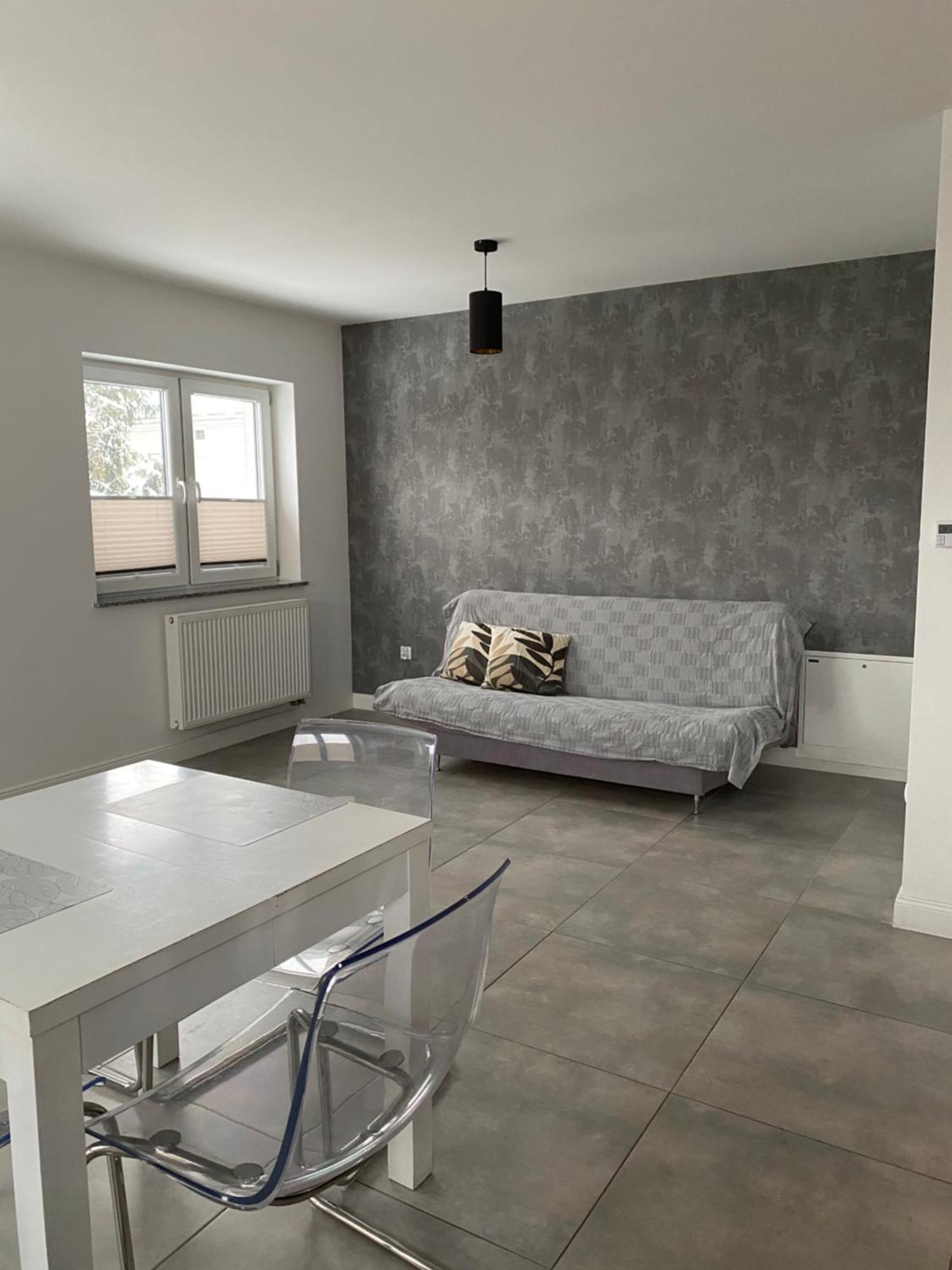 Apartament Jana Pawla Nowy Sącz エクステリア 写真
